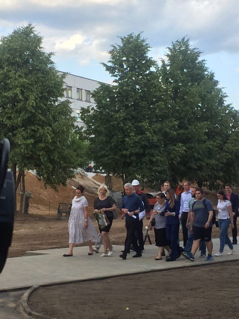Сергей Собянин Парк Света благоустройство озеленение жители Бибирево