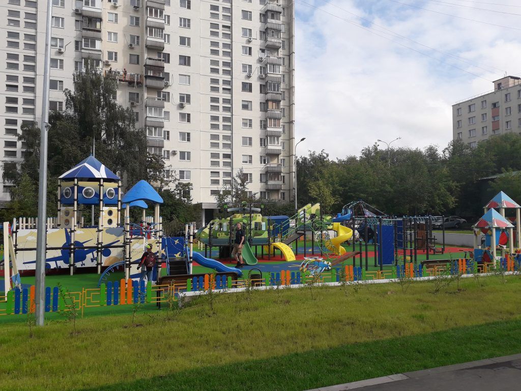 благоустройство, детская площадка, резиновое покрытие