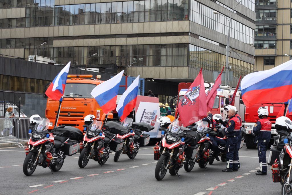 парад спецтехники