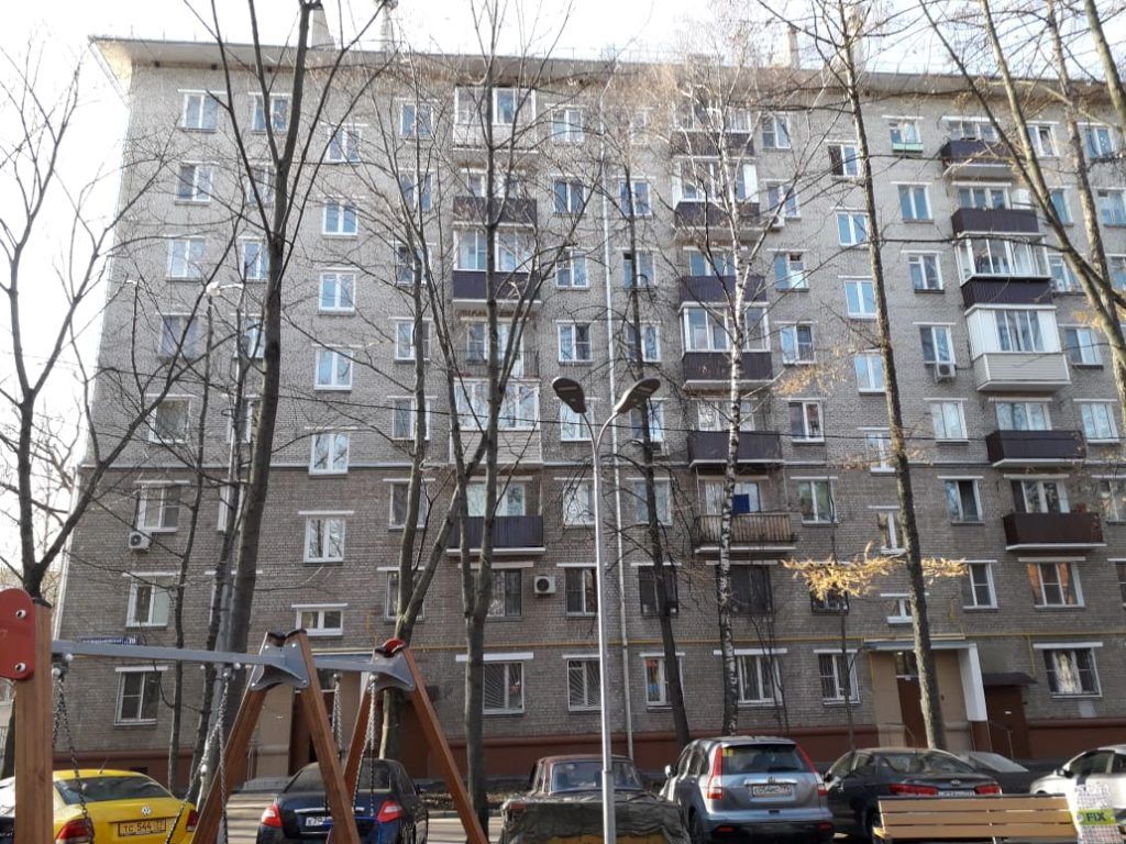 капремонт, Мосфильмовская улица