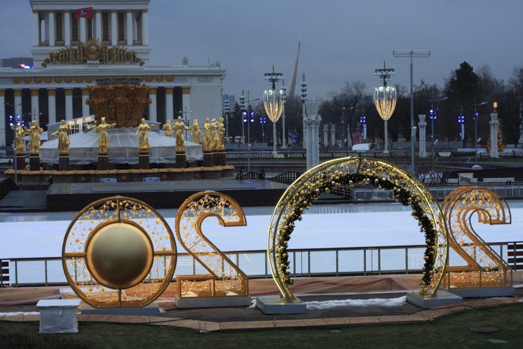 ВДНХ, украшение Москвы, зима в Москве, парки Москвы, Новый год