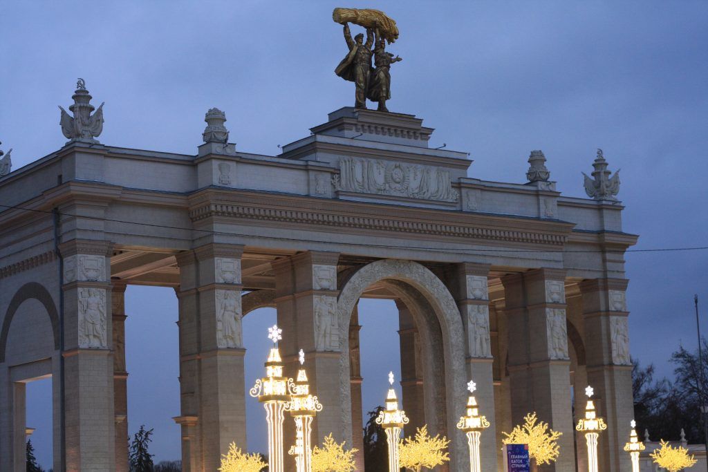 ВДНХ, украшение Москвы, зима в Москве, парки Москвы, Новый год