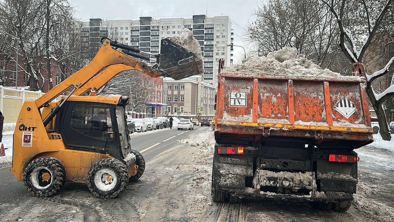 уборка снега, фото КГХ
