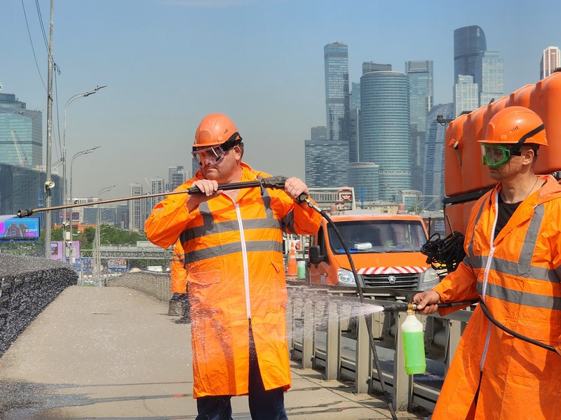 Бережковский мост, промывка, фото Юлия Смагринская