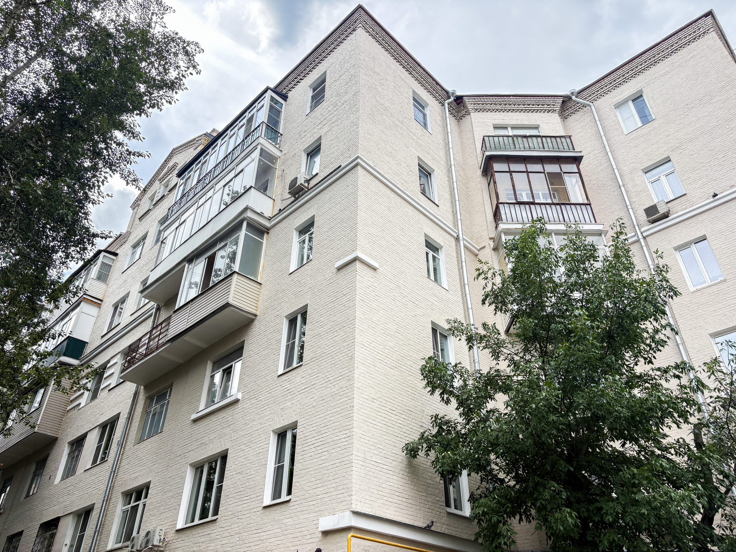 Капитальный ремонт дома работников фабрики Гознак на Люсиновской улице