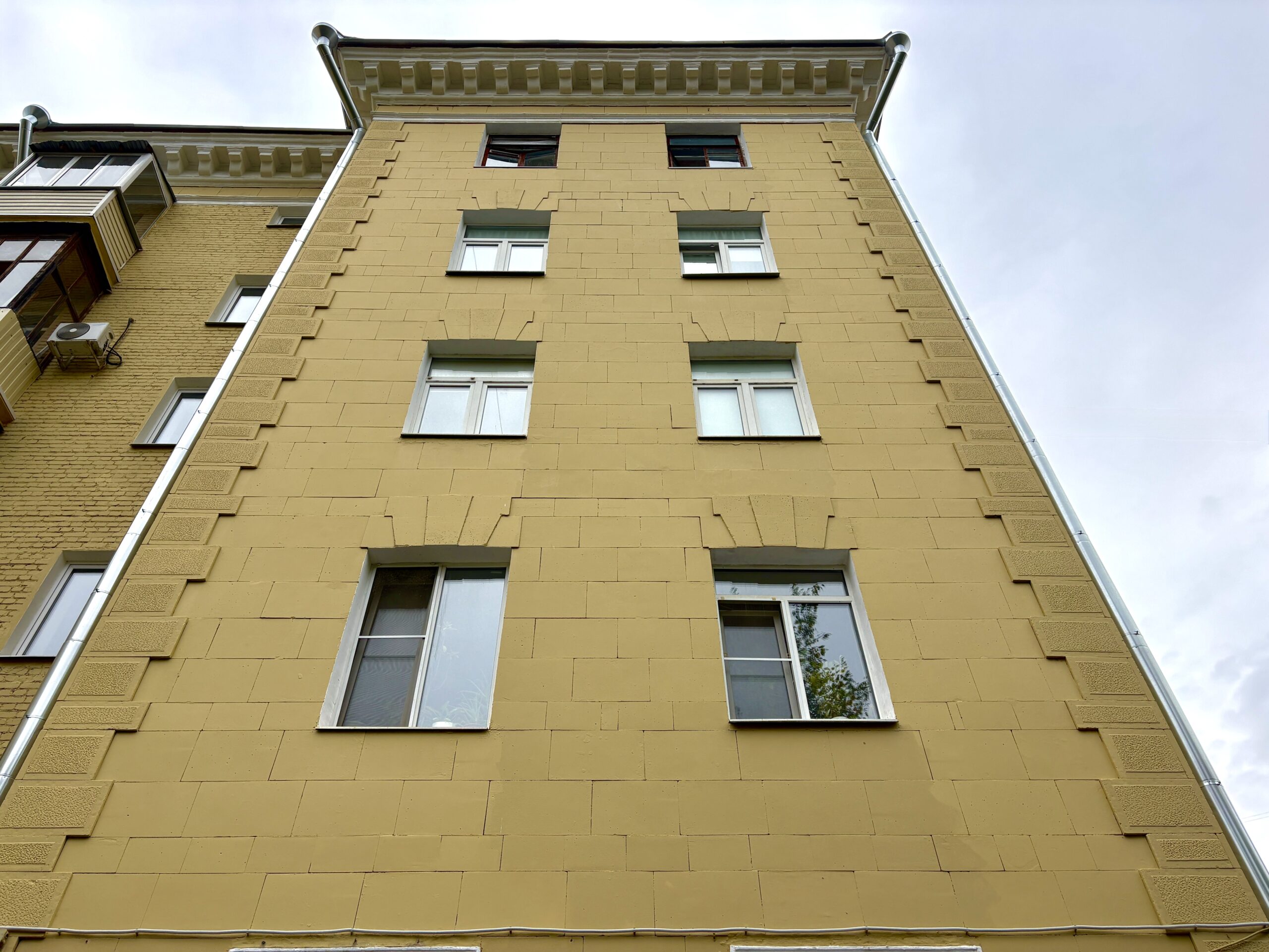 Капитальный ремонт дома 24 в Стрельбищенском переулке, фото фкр