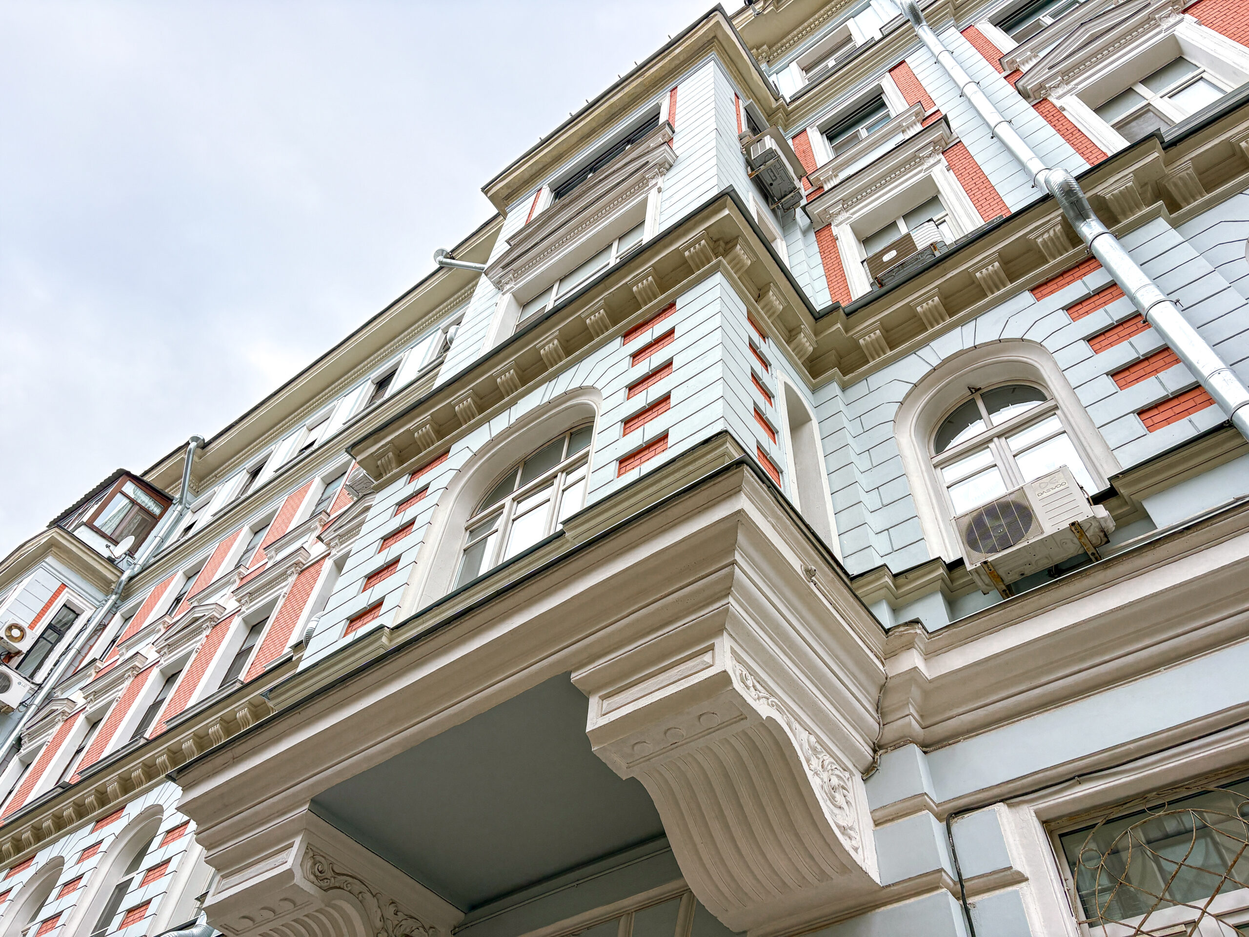 Замена пассажирских лифтов в доме по адресу: город Москва, Пожарский переулок, дом 10. фото ФКР
