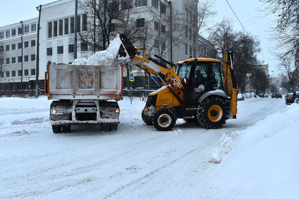 уборка снега, зима, АО Мосгаз