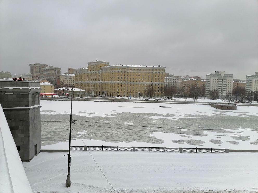 Большой Краснохолмский мост, ГБУ Гормост, уборка снега