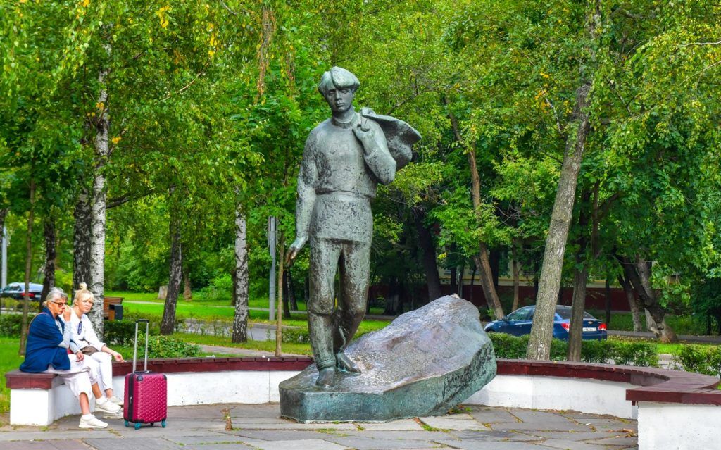 памятник, Сергей Есенин