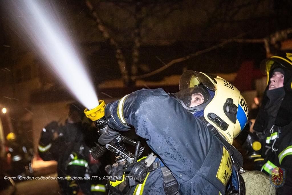 пожар, пожарные, происшествия в Москве