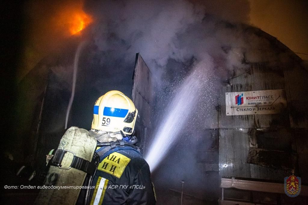 пожар, пожарные, происшествия в Москве