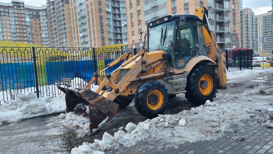 уборка снега, техника, снег, двор
