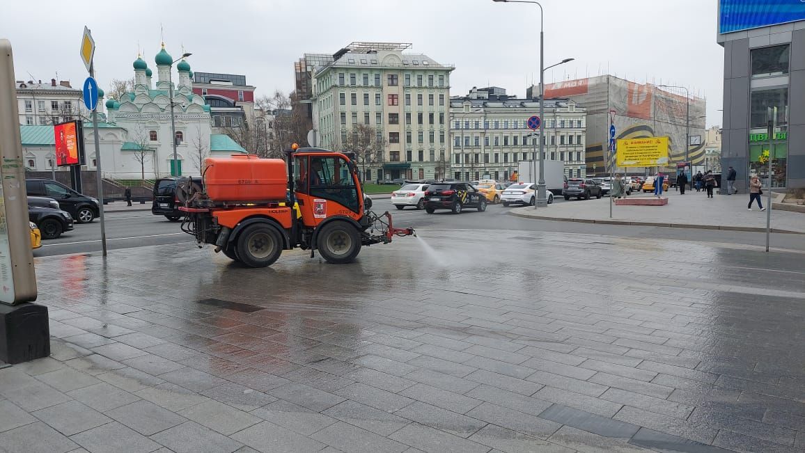 Поливомоечная техника, промывка дорог