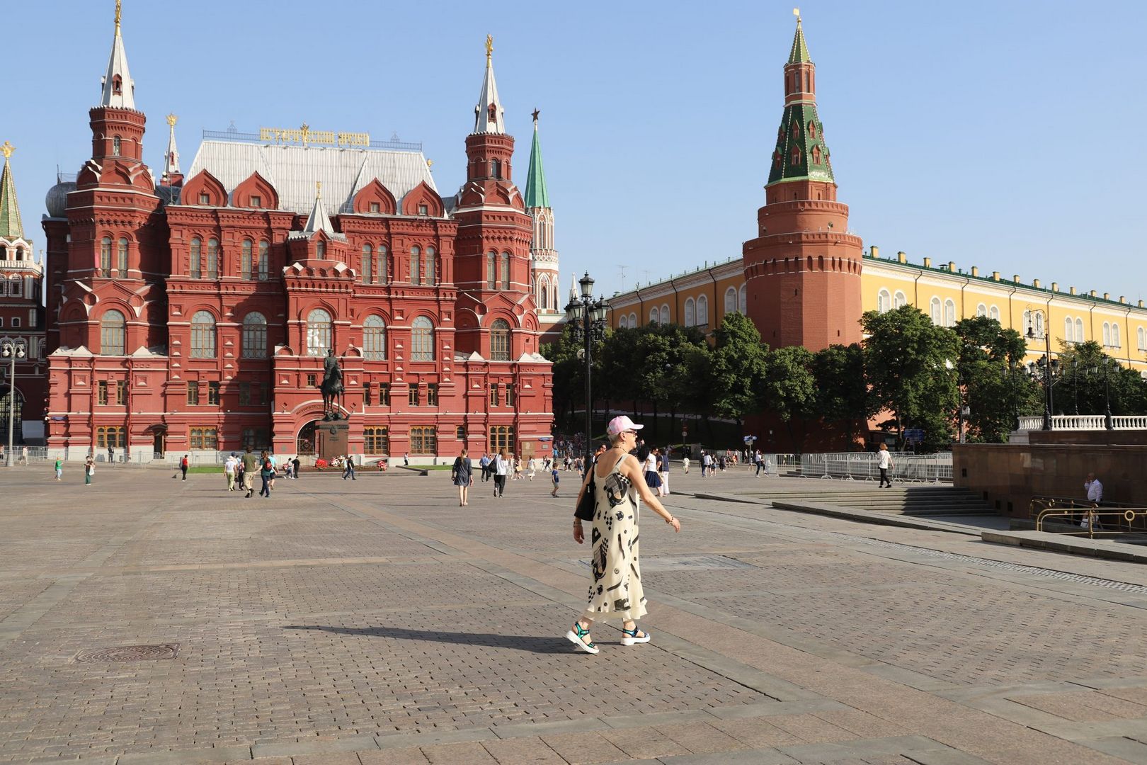жара, лето, Красная площадь
