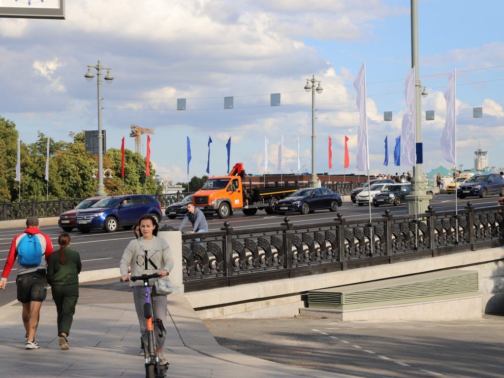Большой каменный мост, день города
