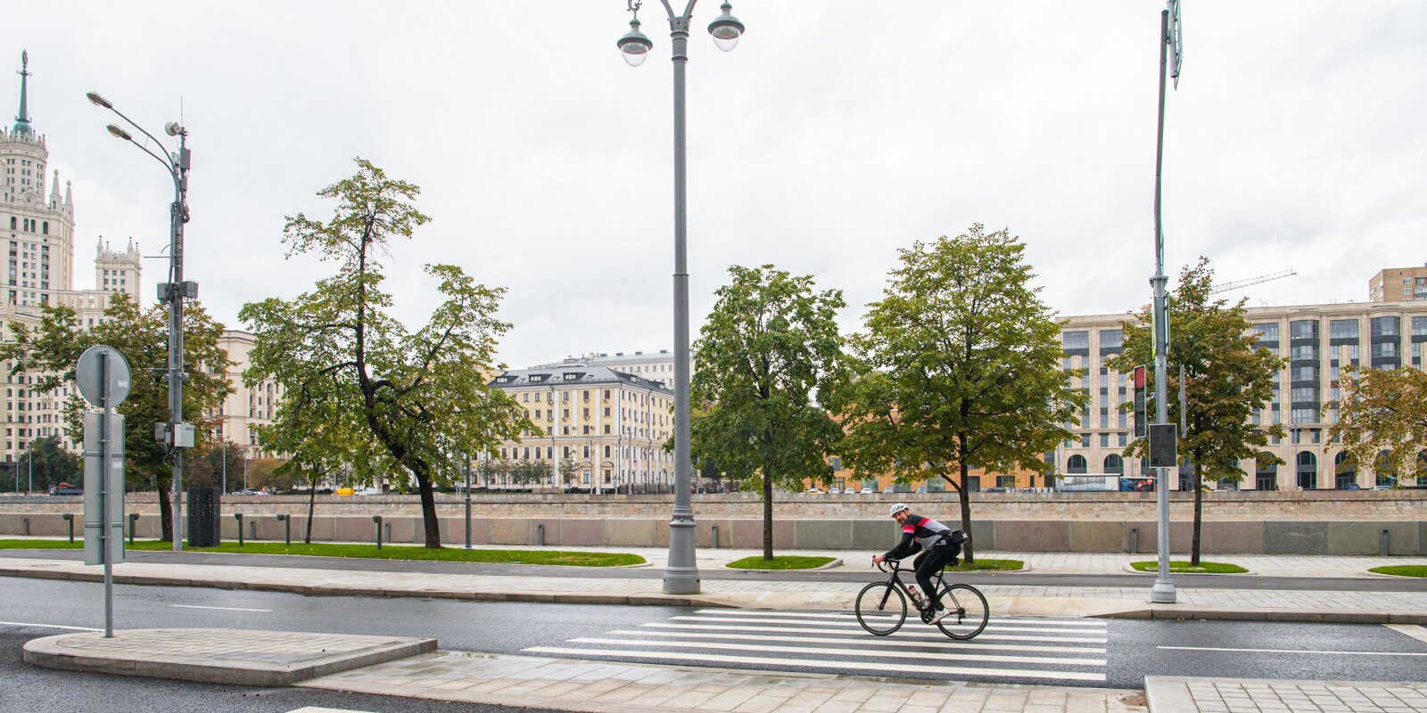 набережная, остров Балчуг, благоустройство