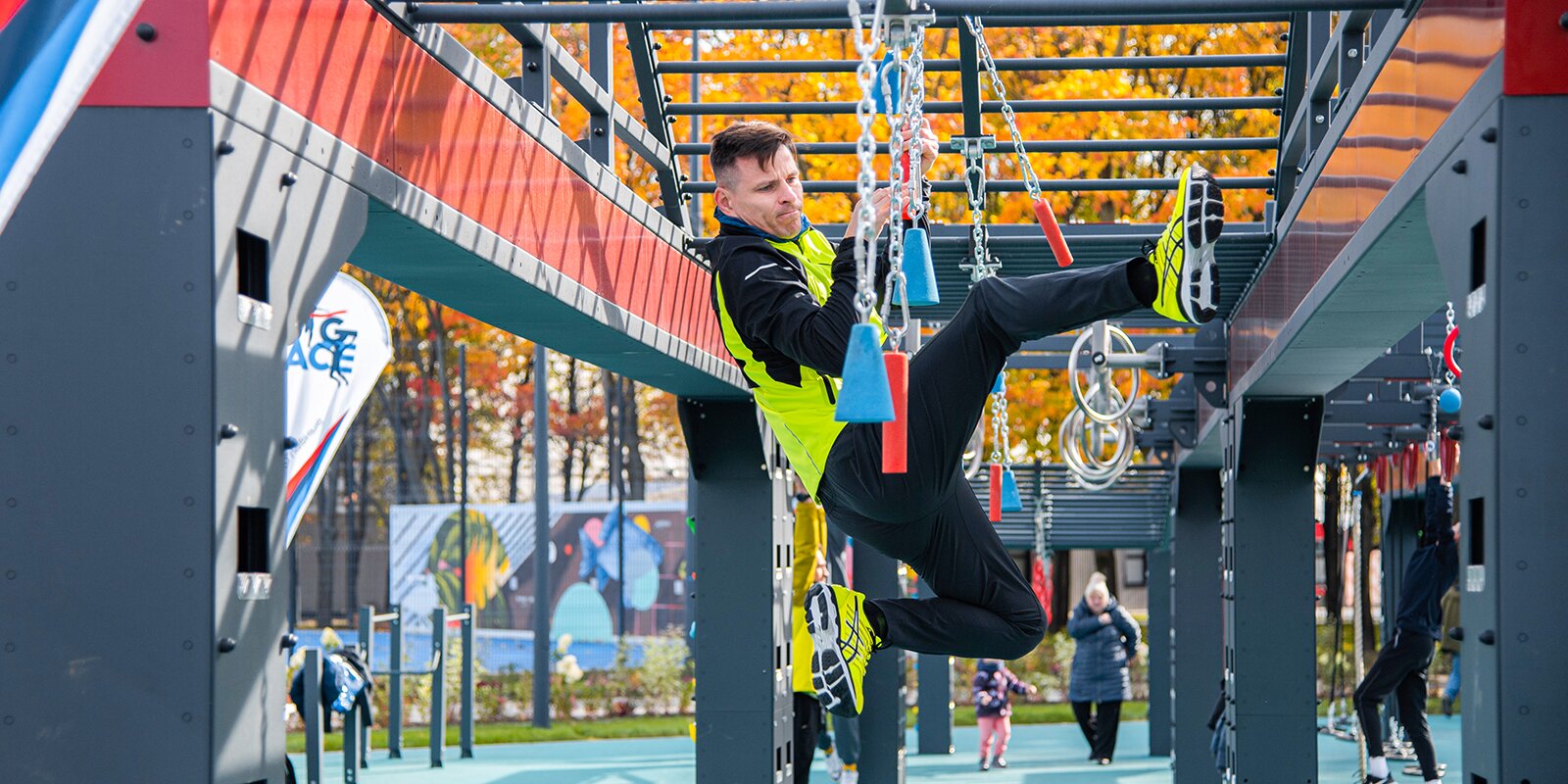 спортивная площадка, парк "Яуза", благоустройство, спортсмен