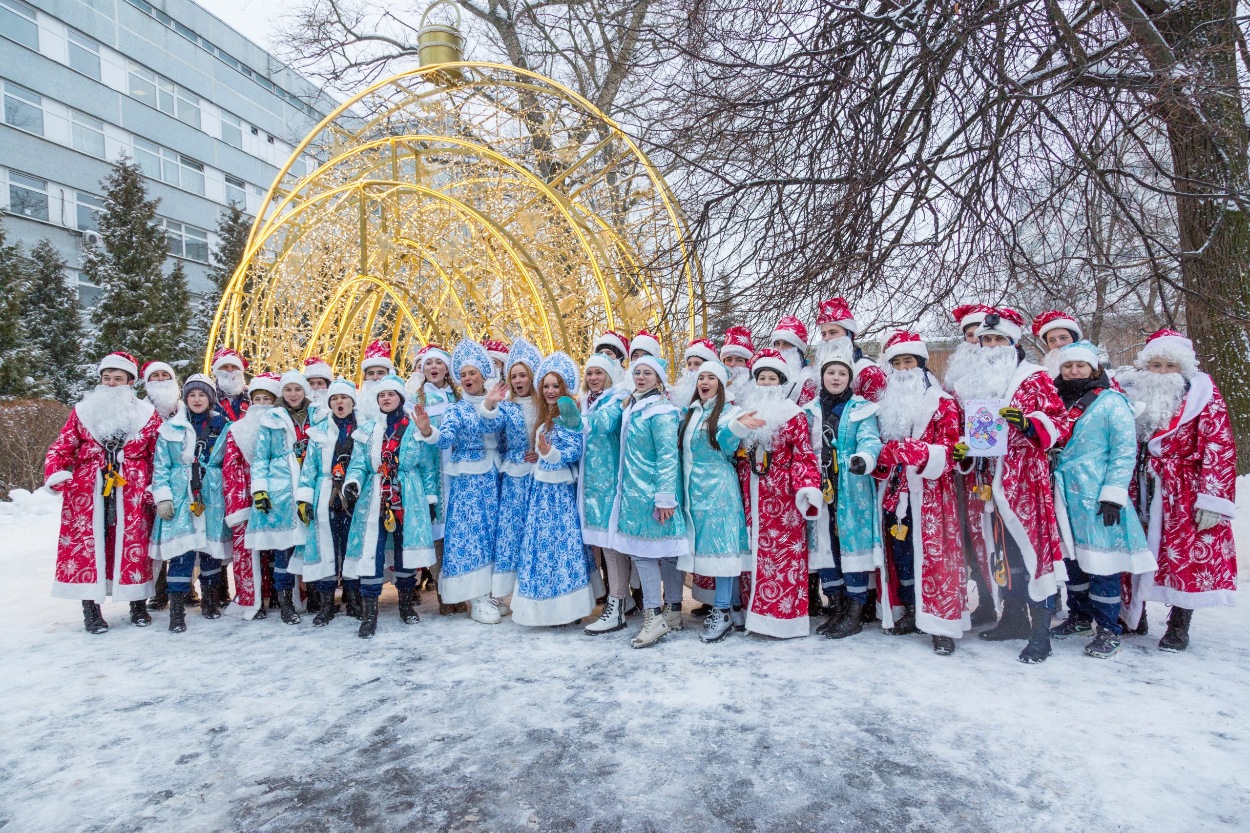 Новогодний десант, детская больница, новый год, снегурочка, Дед Мороз