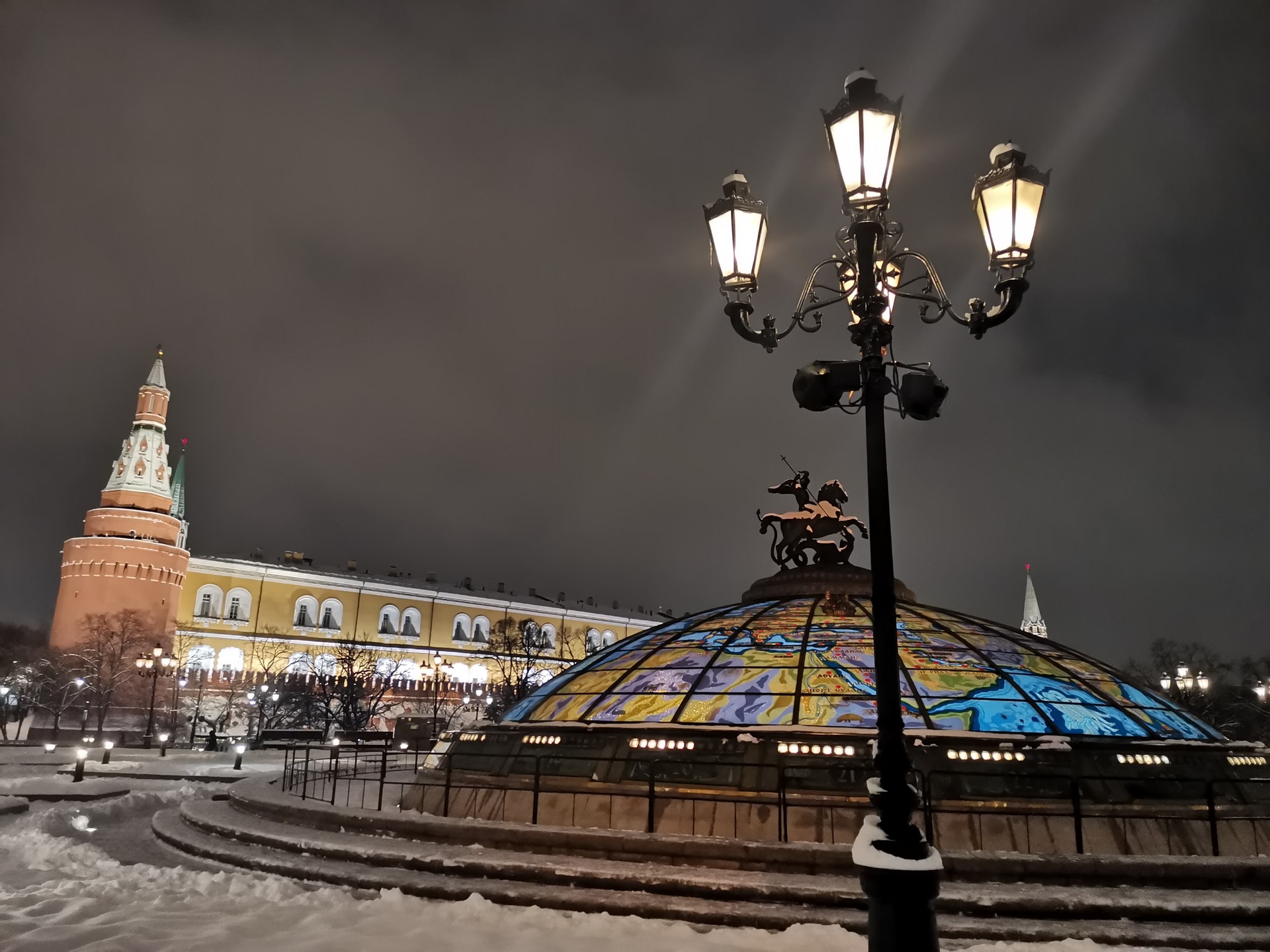 Москва, украшение, подсветка, Кремль, Манежная площадь, Фото Елены Смойкиной