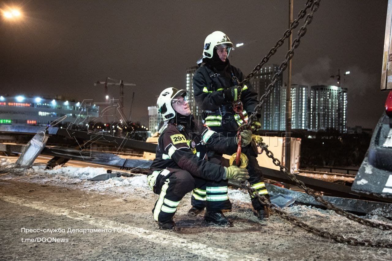фура, авария, ДТП на МКАД, происшествия в Москве