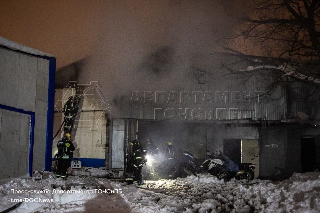 пожар, происшествия в Москве, улица Мельникова, ЮВАО, пожар в гаражах