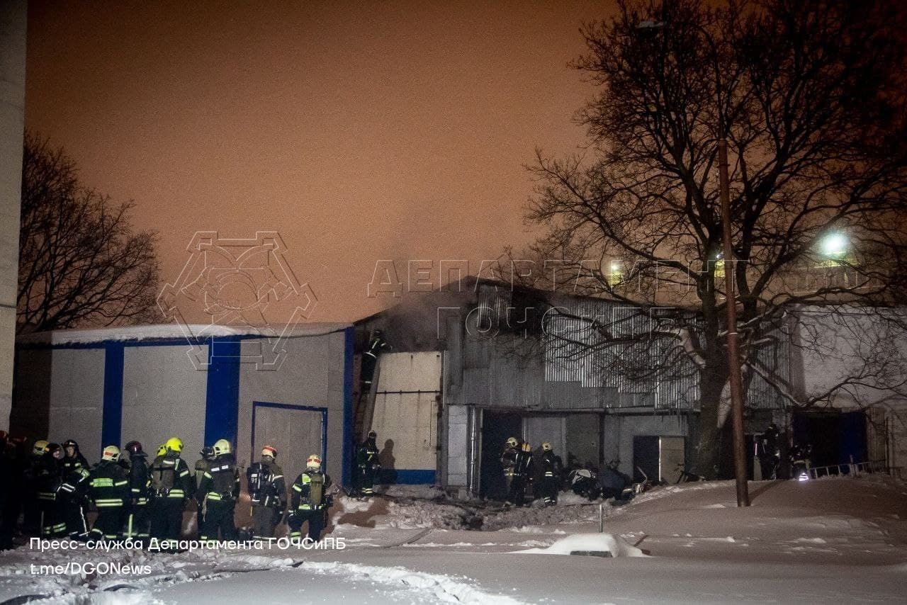 пожар, происшествия в Москве, улица Мельникова, ЮВАО, пожар в гаражах