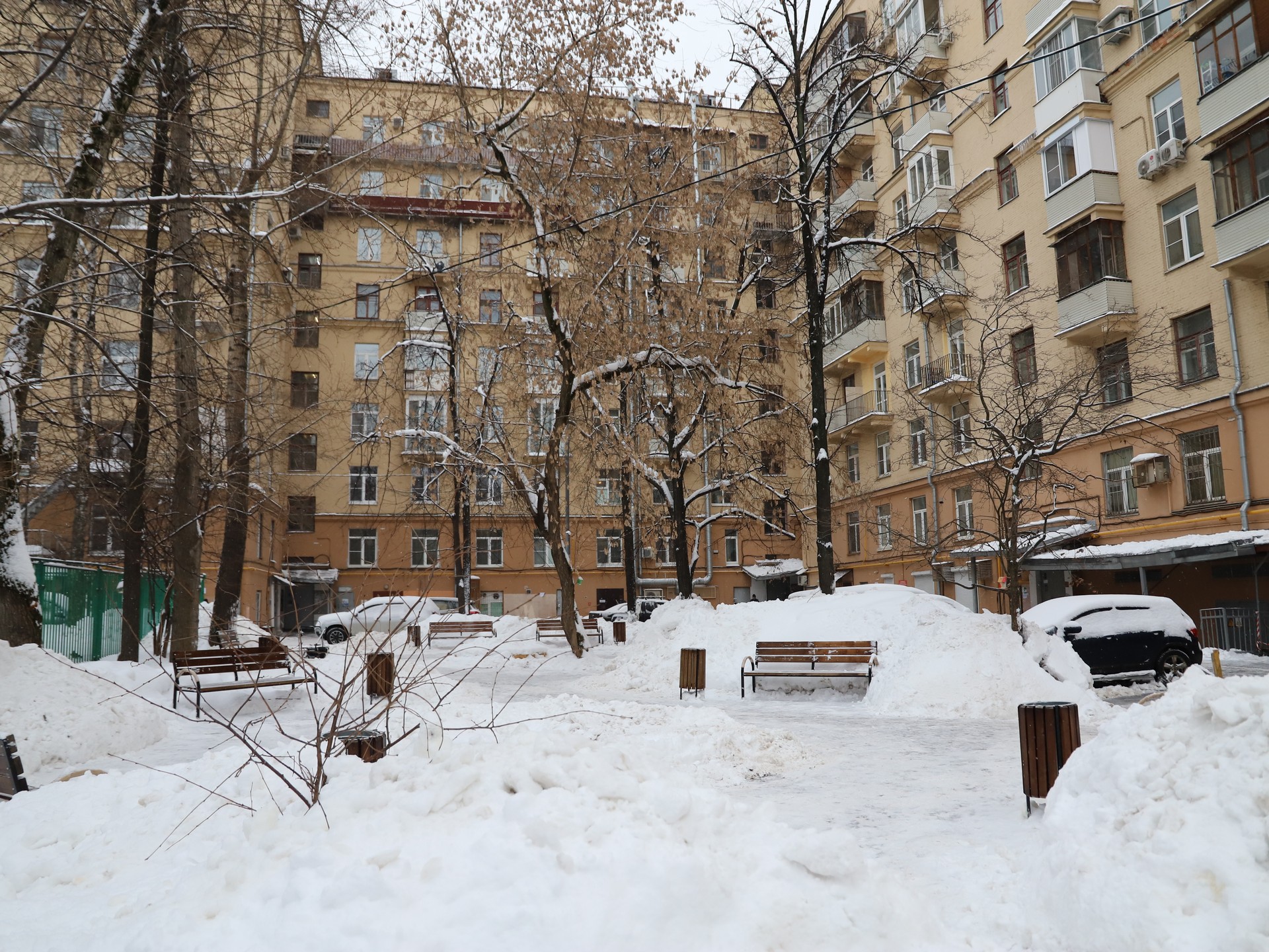 уборка снега, снег, техника, двор, Фото Юлии Смагринской