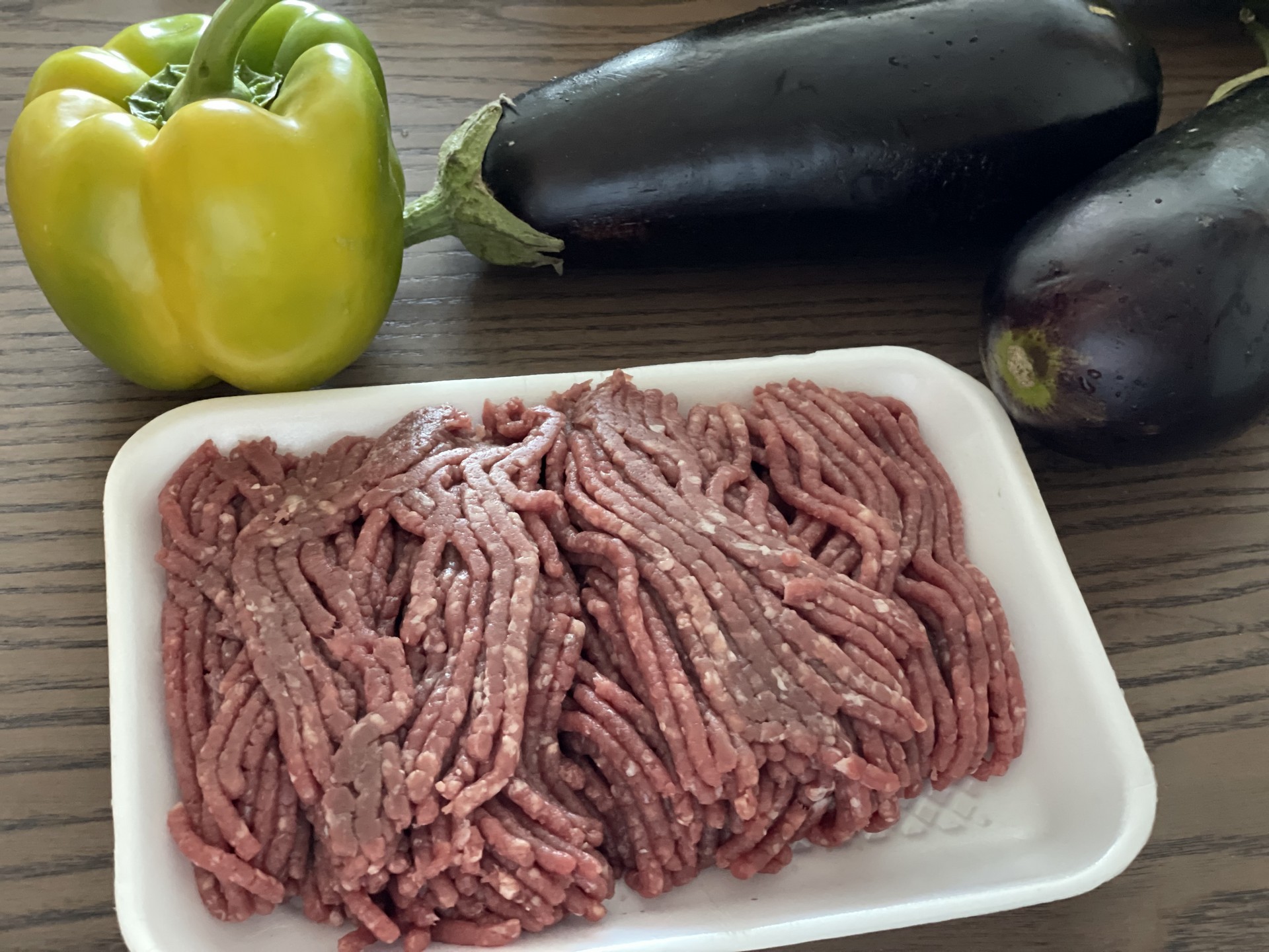 еда, мясо, овощи, продукты, перец, баклажан, фарш, Фото Наталии Бахаревой