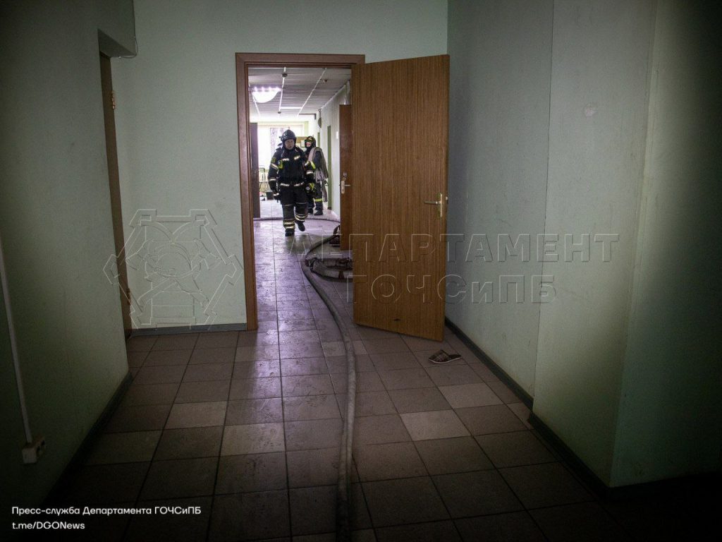 общежитие циркового училища, пожар, происшествия в Москве, САО, Расковой 13