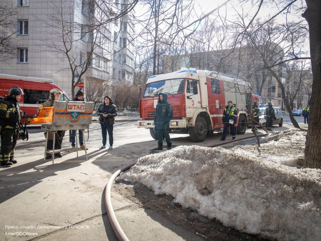 общежитие циркового училища, пожар, происшествия в Москве, САО, Расковой 13