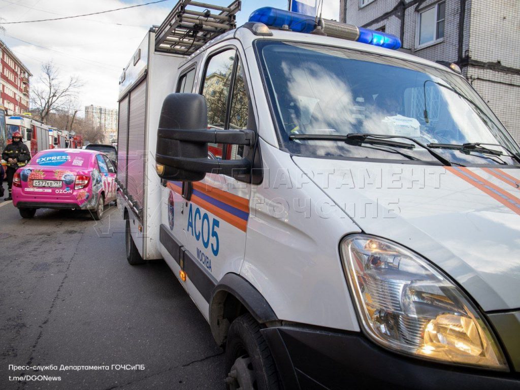 общежитие циркового училища, пожар, происшествия в Москве, САО, Расковой 13