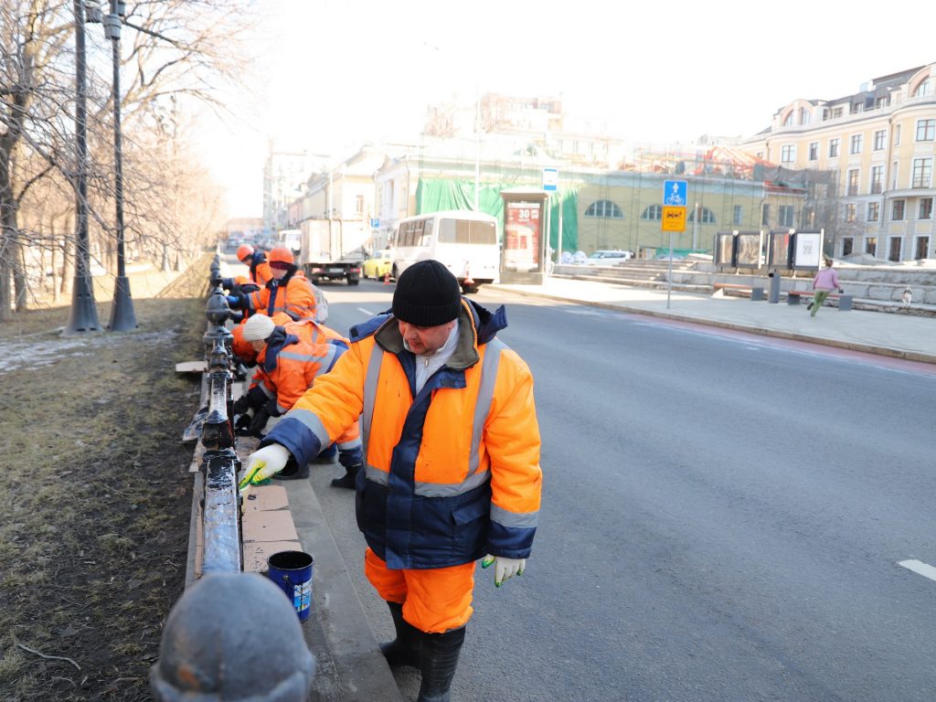 весеняя уборка, промывка, весна в Москве, уборка, фото Юлии Смагринской