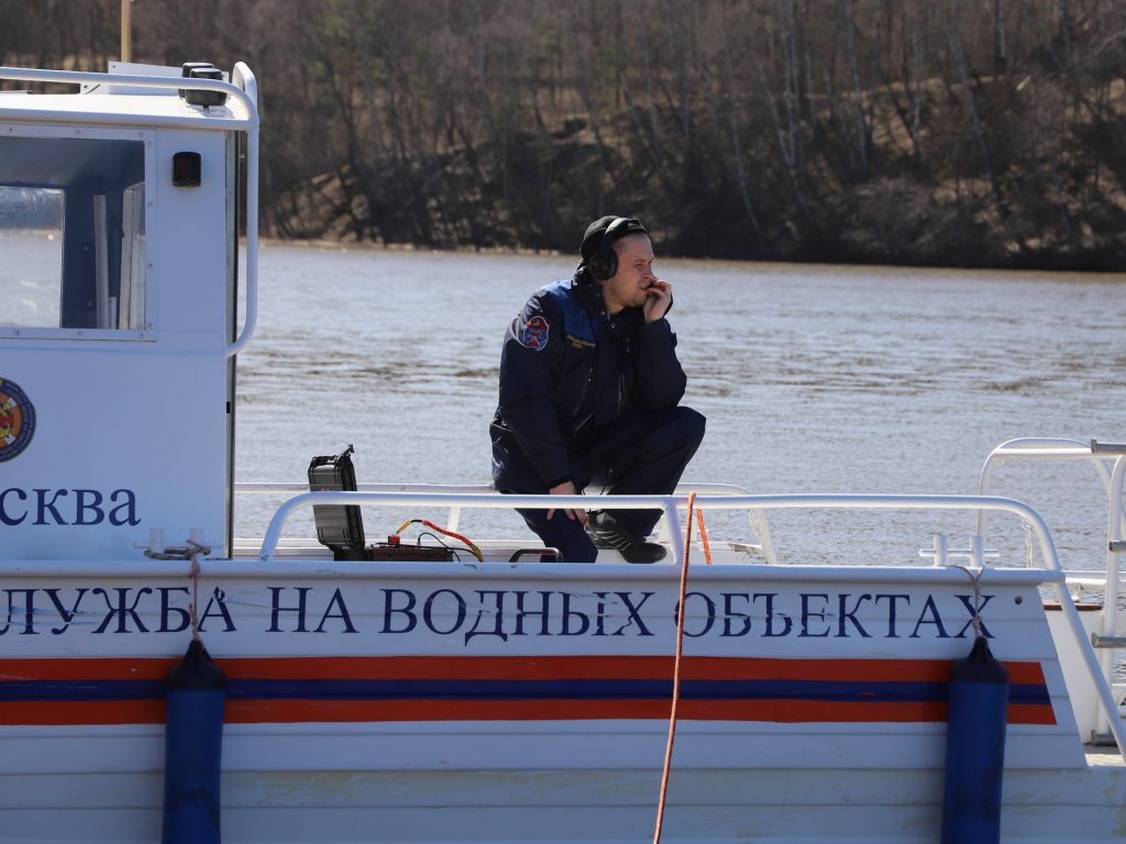 водолазы, водоем, спасатели, весна, фото Юлии Смагринской