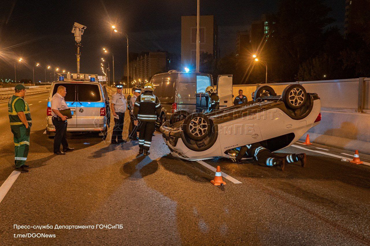 ДТП, авария, происшествия в Москве, деблокация, фото Деп ГОЧС