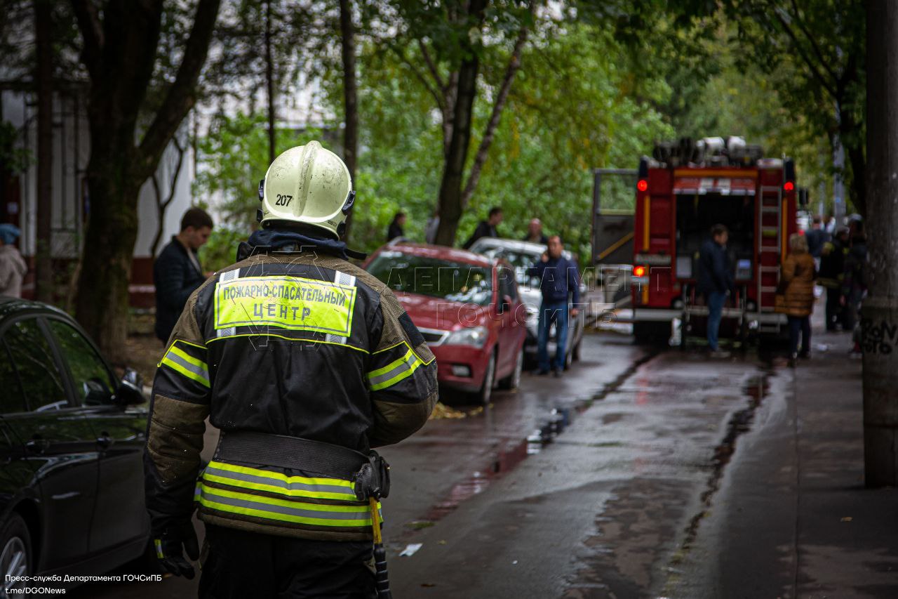 пожар, происшествия в Москве, Демьяна Бедного, д 17, фото Деп ГОЧС 