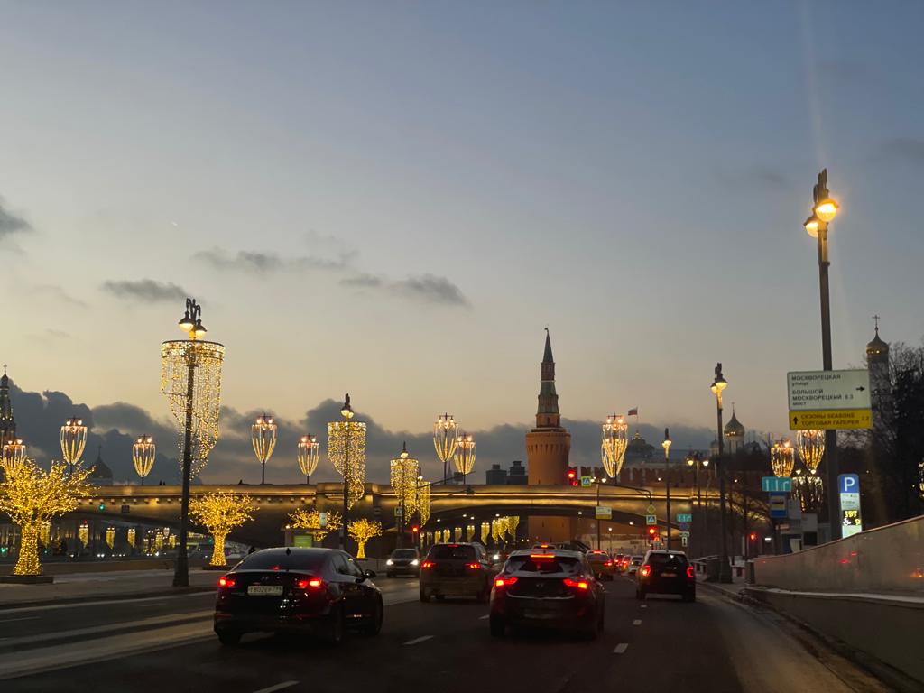 подсветка, кремль, Москва, дорога, машины, зима, Новый год, фото Наталия Бахарева