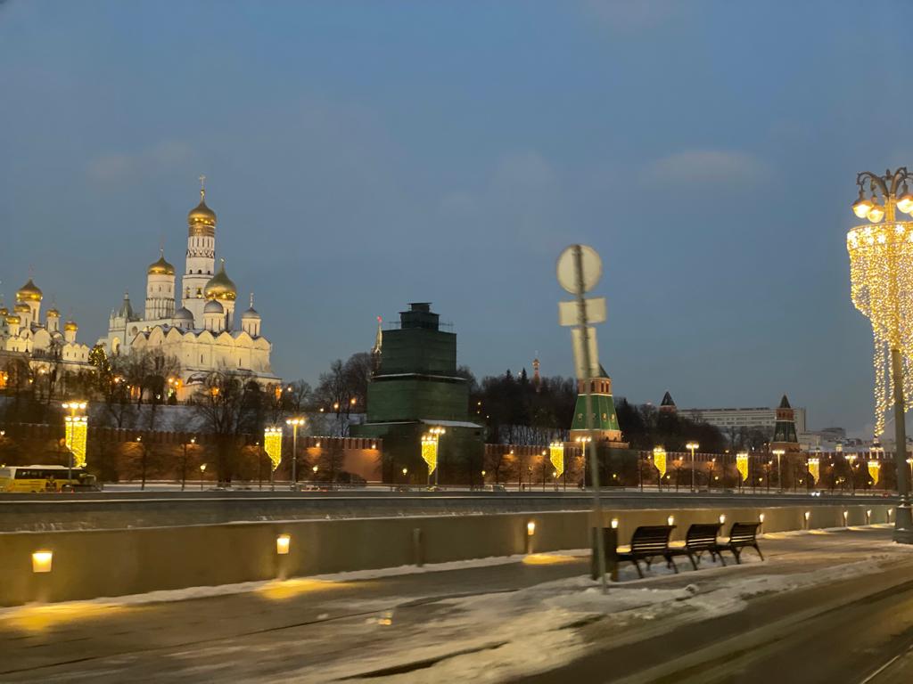 подсветка, кремль, Москва, дорога, машины, зима, Новый год, фото Наталия Бахарева