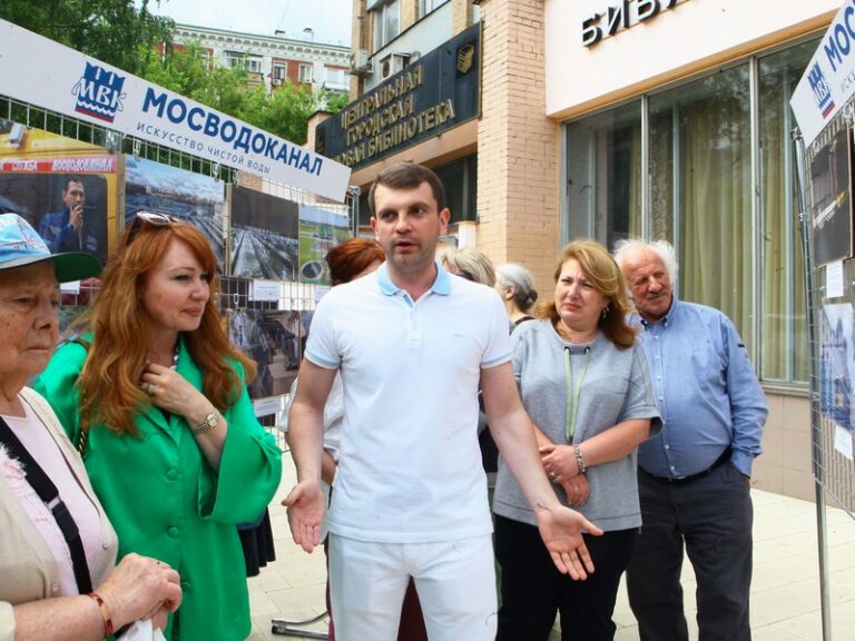 выставка Московской правды, Мосводоканал, Шод Муладжанов, фото Михаил Ковалёв
