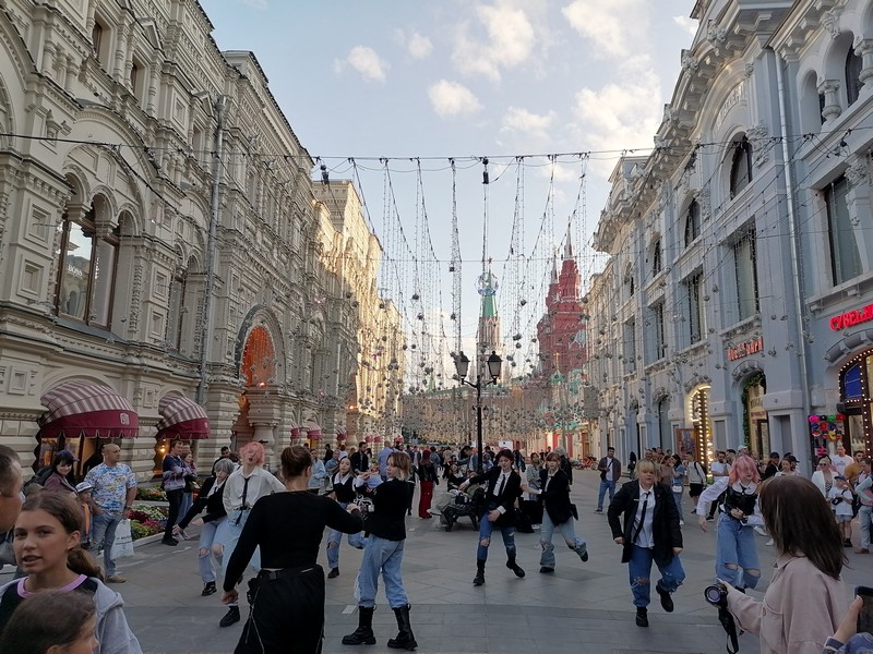 Никольская улица, благоустройство, прогулка, фото Юлия Смагринская
