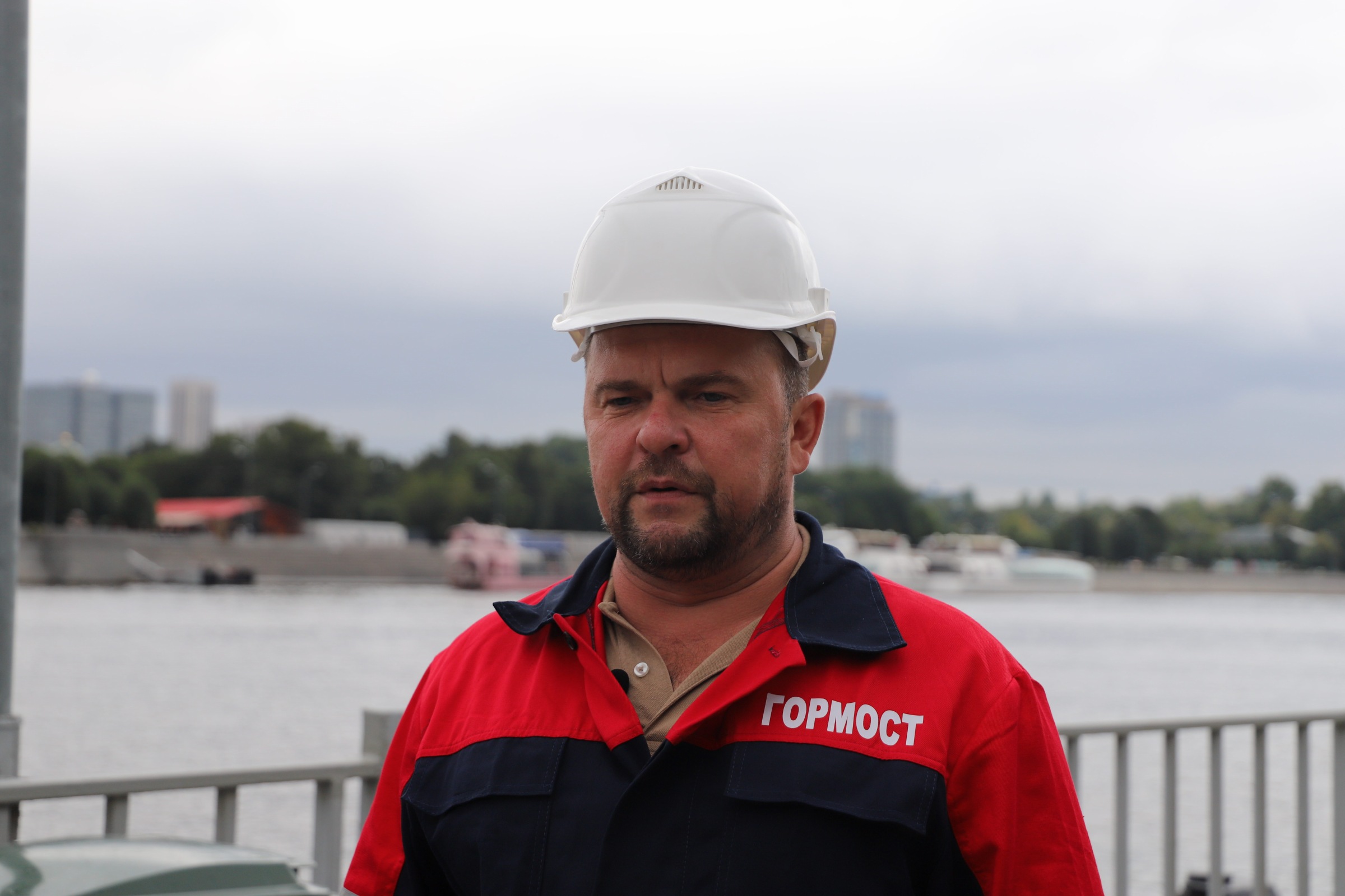 заместитель начальника начальник участка ГБУ Гормост Алексей Рыбкин, фото Юлия Смагринская