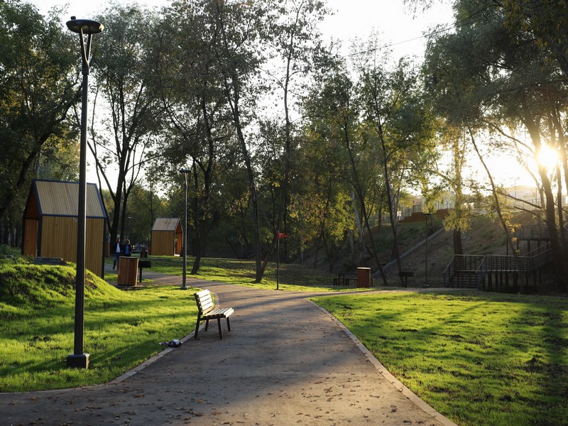 парк пойма реки Жужи, фото Юлия Смагринская