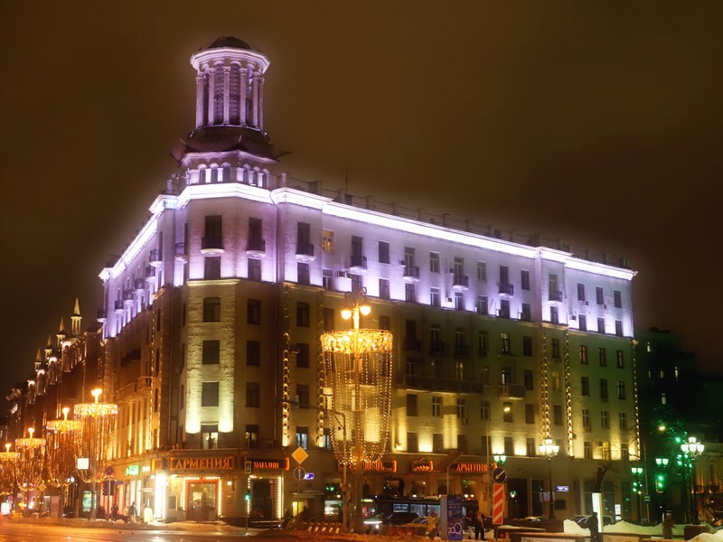 подсветка зданий, Москва, город, ночь, фото Юлия Смагринская