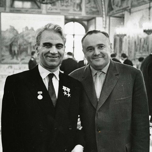 Академики М.В. Келдыш и С.П. Королев. Не позднее 1965 года. Фото А. Устинова. Главархив Москвы