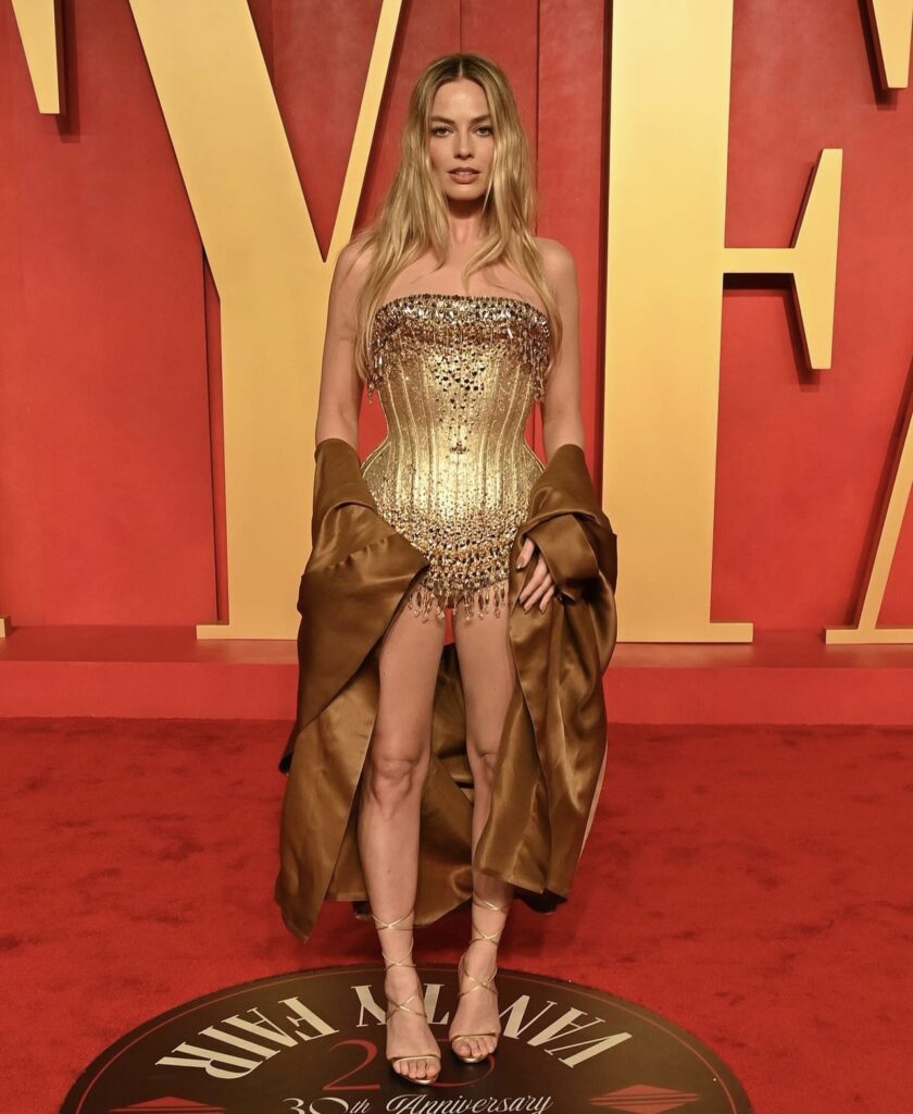 Марго Робби. Instagram журнала Vogue (владелец компания Meta признана в России экстремистской и запрещена.)