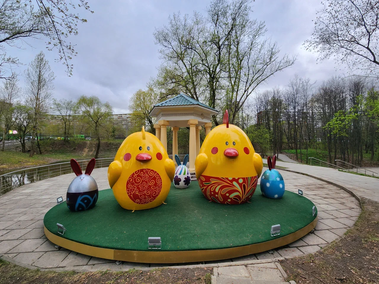 Пасха, парк, праздник, весна, фото Юлия Смагринская