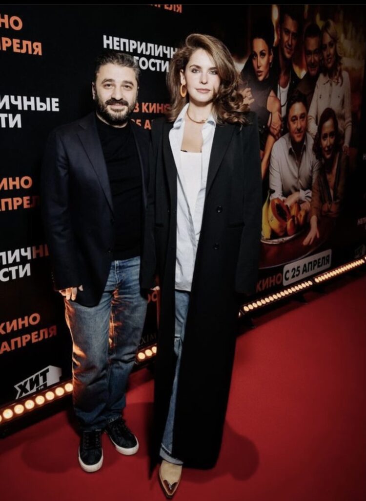 Сарик Андреасян и Лиза Моряк. Instagram журнала biletik_vkino (владелец компания Meta признана в России экстремистской и запрещена.)