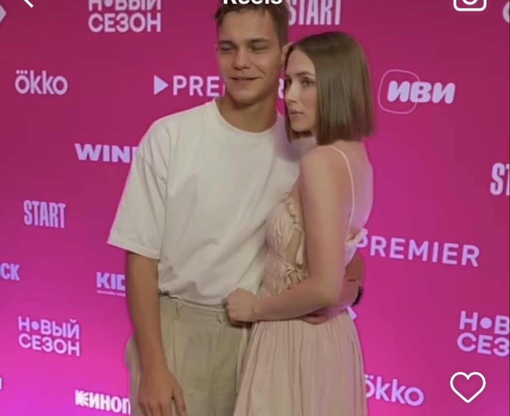 Слава Копейкин и Яна Енжаева. Instagram журнала Woman (владелец компания Meta признана в России экстремистской и запрещена.)