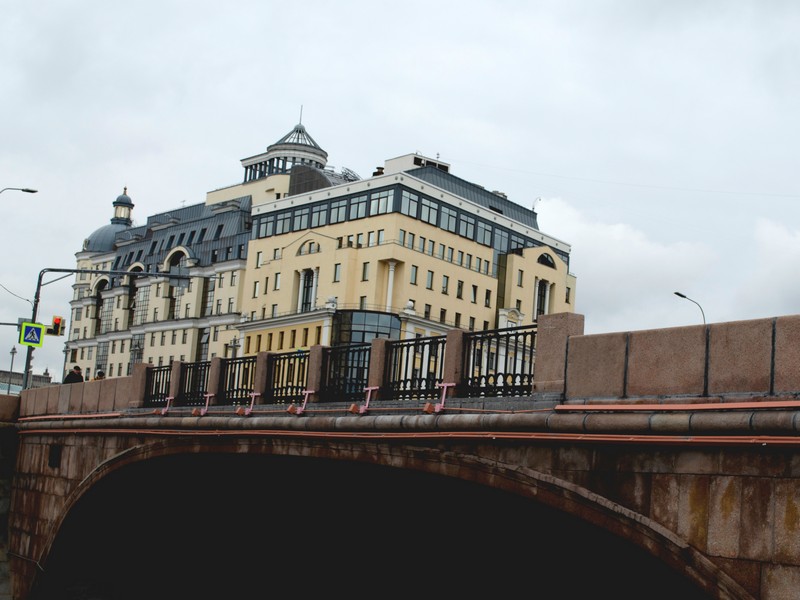 Кадашевская набережная, благоустройство, мост, фото Юлия Смагринская