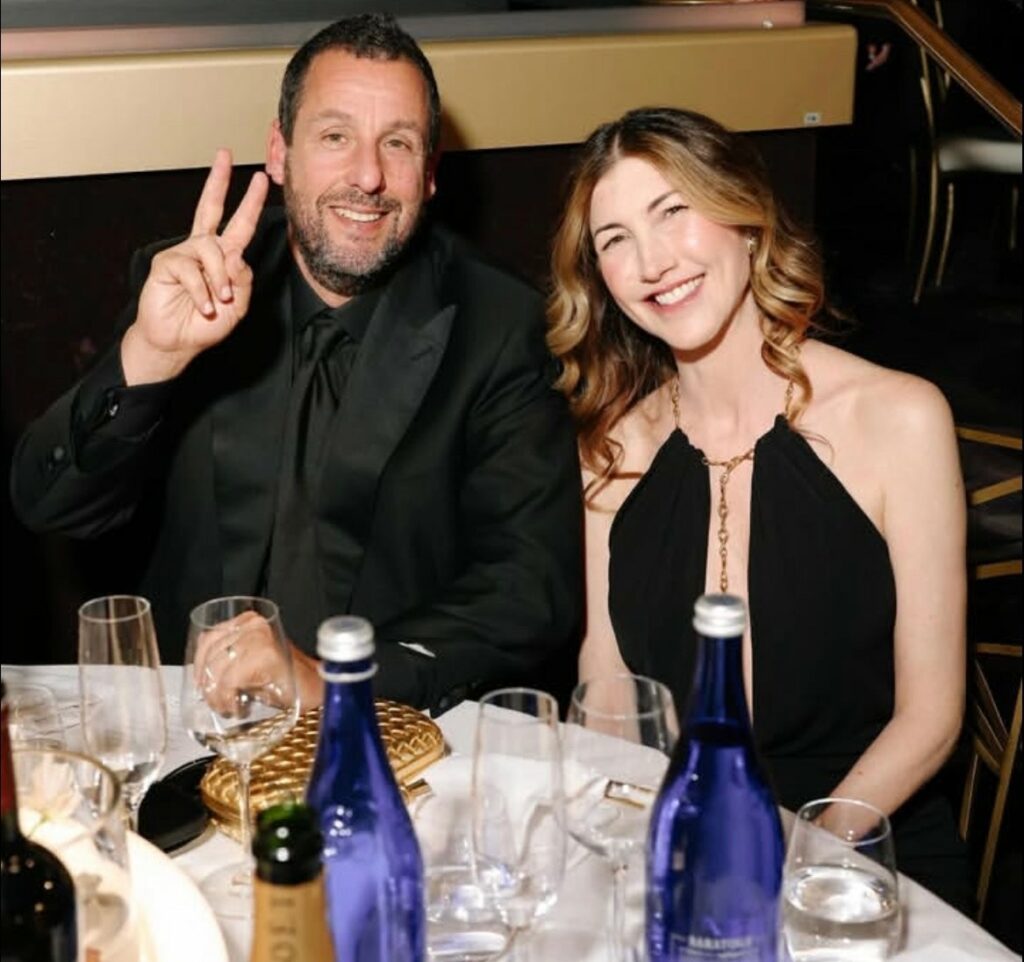 Адам Сэндлер с женой Жаклин. Instagram Goldenglobes (владелец компания Meta признана в России экстремистской и запрещена.)